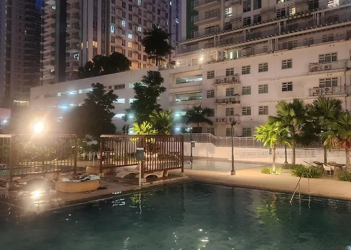 Solinea Tower3 In Front Of Ayala *